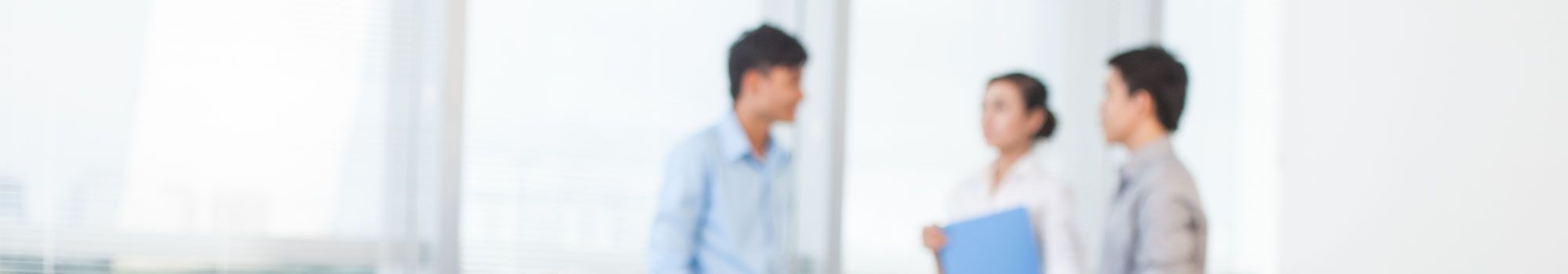 Contacta con nosotros o visítanos en nuestra oficina.  en Marbella