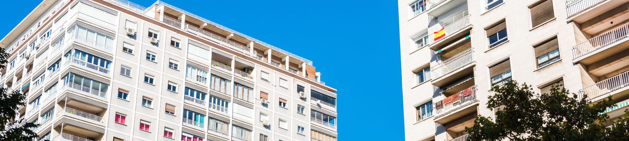 Amplia oferta de apartamentos, villas .  en Marbella